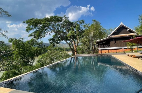 Pak Ou Hotel | Nam Ou Riverside Hotel & Resort