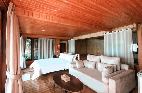 Satun Hotel | The Cliff Lipe