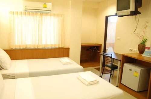 Talat Yot Hotel | Rambuttri House