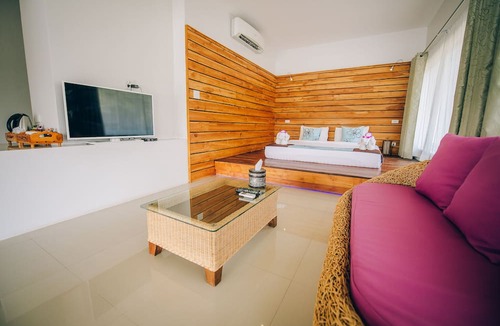 Ban Tai Hotel | Good Times Resort