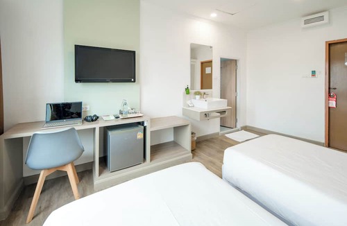 Nai Wiang Hotel | Dhevaraj Hotel