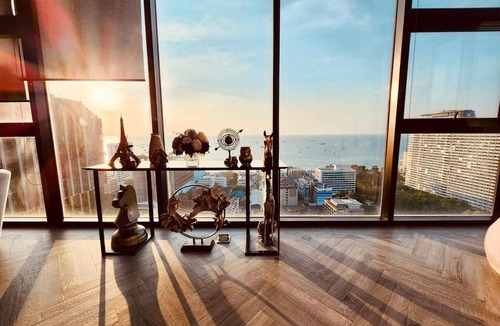 Pattaya Bay Condo | Sea View At Great Location