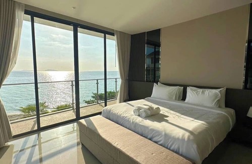 Chonburi Hotel | Atlantis Manor