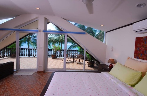 Bang Po Villa | Beachfront Oasis With Private Pool and Jacuzzi on Samui's Bang Por Beach