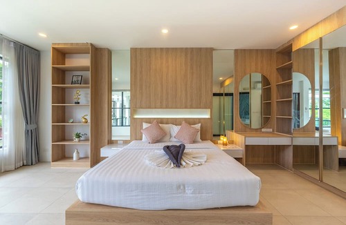 Si Sunthon Villa | One of Phukets Best Villas V212