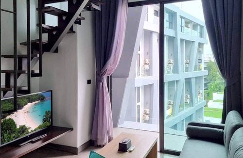 Nai Harn Apartment | NaiHarn Duplex with Pool View UTL A310