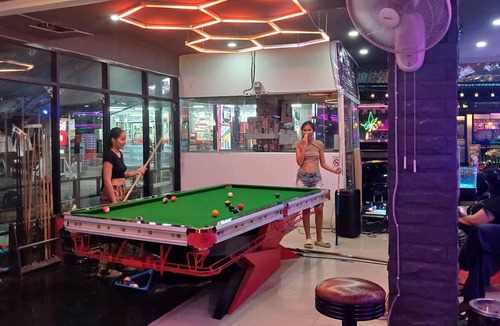 Nanai Road Hostel | Hangover Hostel Patong