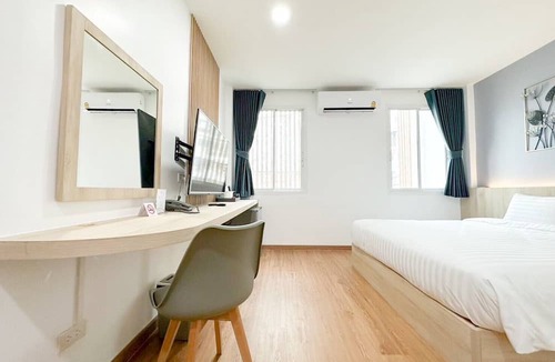 Bang Phlat Hotel | H-Banaat Hotel
