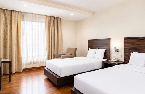 Khlong Tan Hotel | Journeyhub Sukhumvit 26 Bangkok