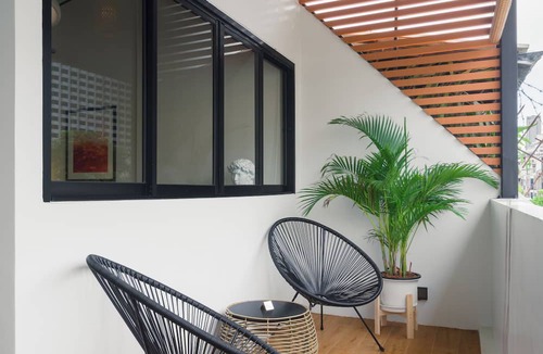Nana Hotel | Boutique Hotel Axis.Bangkok