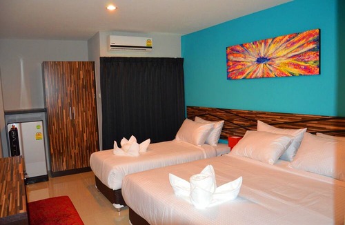 Racha Thewa Hotel | Dwella Suvarnabhumi