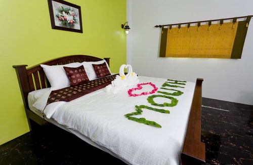 Khuekkhak Hotel | The Mouth Resort