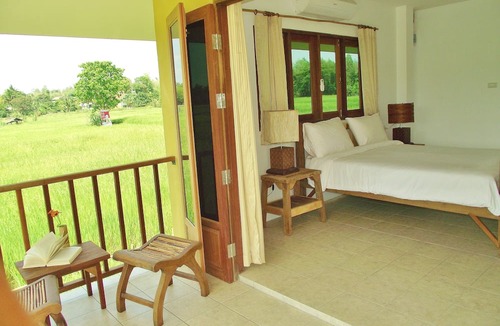 Huai Sai Hotel | Country Retreat