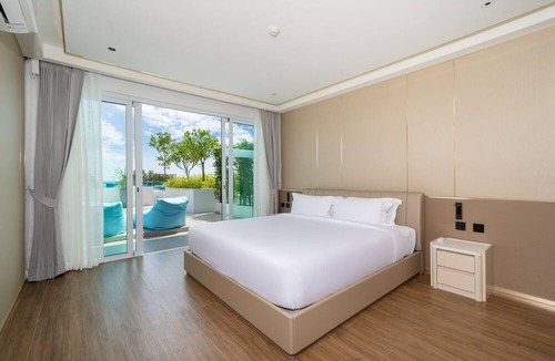 Rawai Hotel | Chalong Marina Bay View Phuket