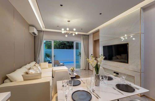 Rawai Hotel | Chalong Marina Bay View Phuket