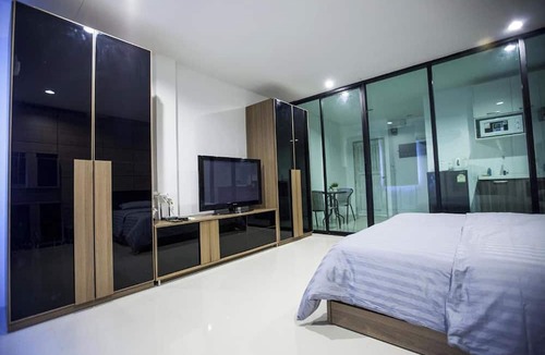 Nai Harn Hotel | Number 4 Phuket