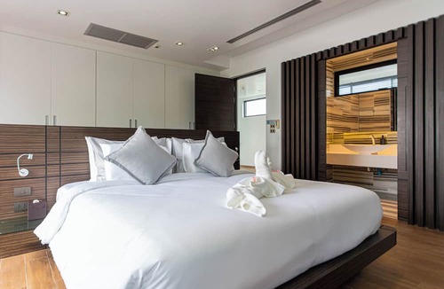 Choeng Thale Villa | Tropical Haven 4 Bedroom Pool Villa