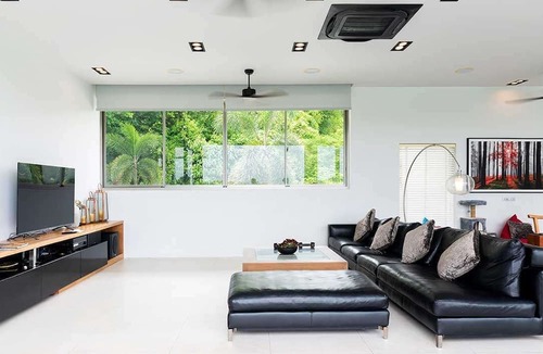 Pa Klok Villa | Luxury Seaview Villa in Phuket - 4 Bedrooms, Pet friendly