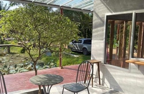 Chumphon House | Forest Guesthouse Chumphon