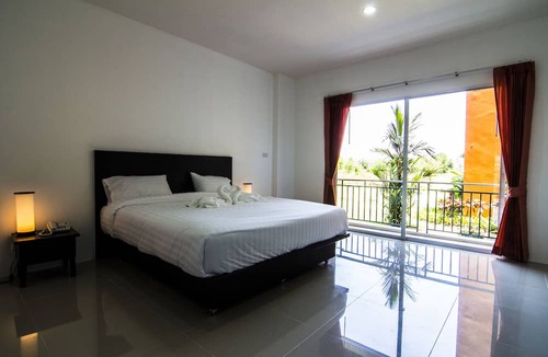 Nakhon Si Thammarat Hotel | Chawlada Hotel