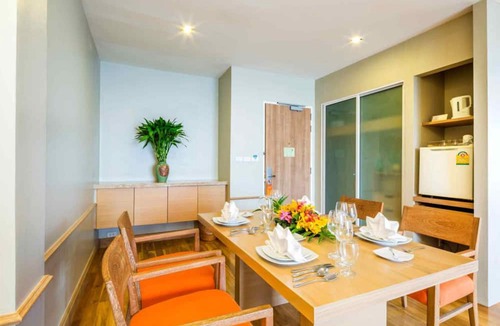 Khao Khan Song Hotel | Pattana Sports Resort