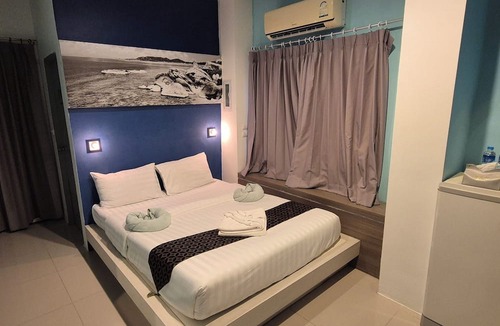 Patong Hotel | Hotel The Journey Patong New
