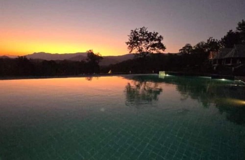 Luang Prabang Hotel | Kuangsi Resort