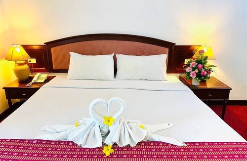 Pak Nam Hotel | Crystal Hotel Krabi