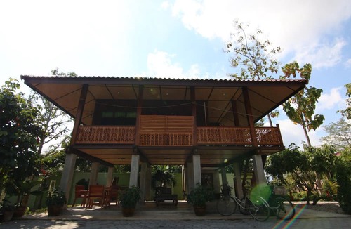 San Sai House | Little Teak Home Stay