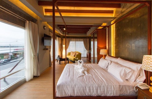 Ang Sila Hotel | Kroque Boutique & Bistro