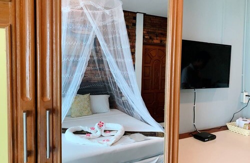 Satun Hotel | Adang Island Resort