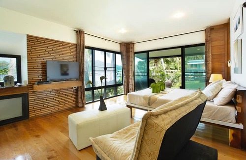 Bang Bao Bay Hotel | Resolution Resort