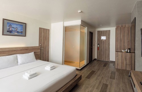 Nong Bon Hotel | B2 Bangna Premier Hotel