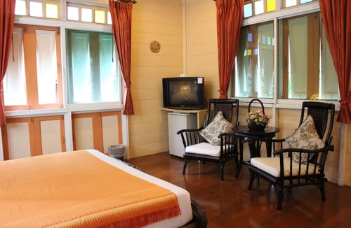 Wat Sam Phraya Hotel | SamSenSam Place