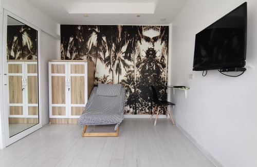 Rawai Hotel | 1715 House - White Rhino