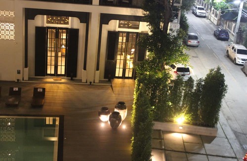 Nimman Hotel | Buri Siri Hotel