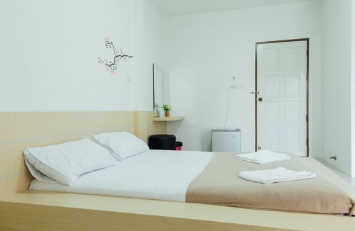 Makham Tia House | Cheaper Room