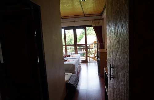Wang Nam Khiao Hotel | Starwell Garden Home Resort
