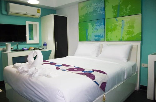 Sukhumvit Hotel | S30 Sukhumvit Hotel