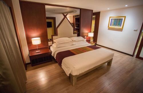 Uttaradit Hotel | Seeharaj Hotel Uttaradit