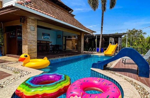 Ratsada Villa | Orchid Pool Villa Phuket