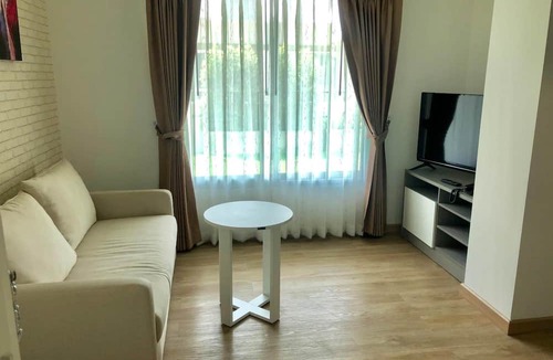 Chom Phon Apartment | The Lux Ladprao 10