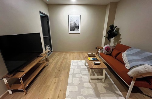 Wang Burapha Phirom Apartment | BubbleHumble.Bkk