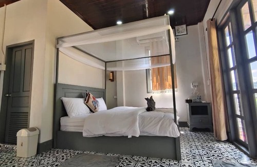 Nong Khiaw Villa | Dokchampa River View Villa