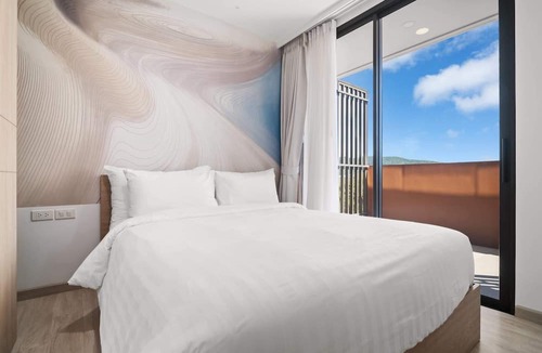Laguna Apartment | Skypark Aurora Building 2 in Laguna by Banyan Living