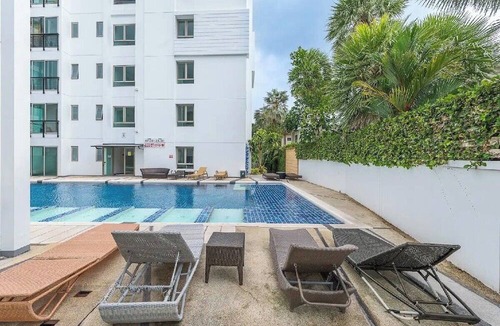 Cherngtalay Apartment | Bright Studio at 6th Avenue Surin C209