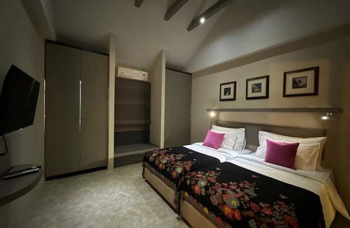 Ban Sakhu Villa | Casa Sakoo NaiThon Beach Villa