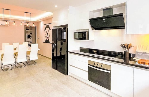 Hang Dong Villa | Luxury Villa in Green Community. 10 min from Old City/Airport.