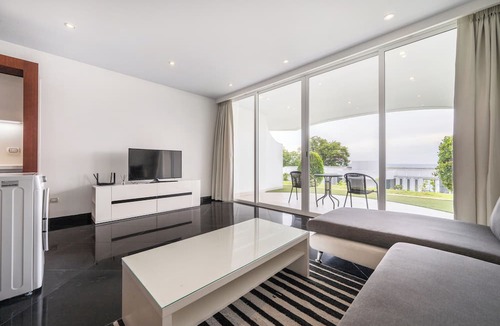 Na Chom Thian Apartment | Spacious Serenity - Quiet One Bedroom