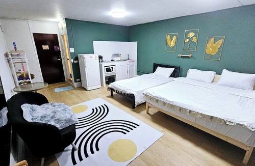 Ban Mai Condo | IMPACT Muang Thong Thani,daily rental room, Muang Thong Popular Condo C5